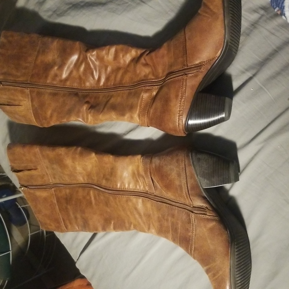 CATHRY High Boots
